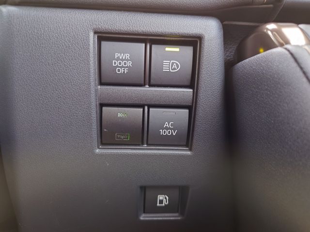 TOYOTA ALPHARD HYBRID 2023 Image 31