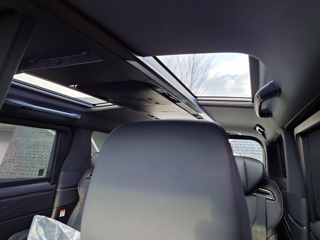 TOYOTA ALPHARD HYBRID 2023 Image 31