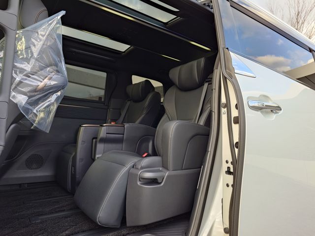 TOYOTA ALPHARD HYBRID 2023 Image 31