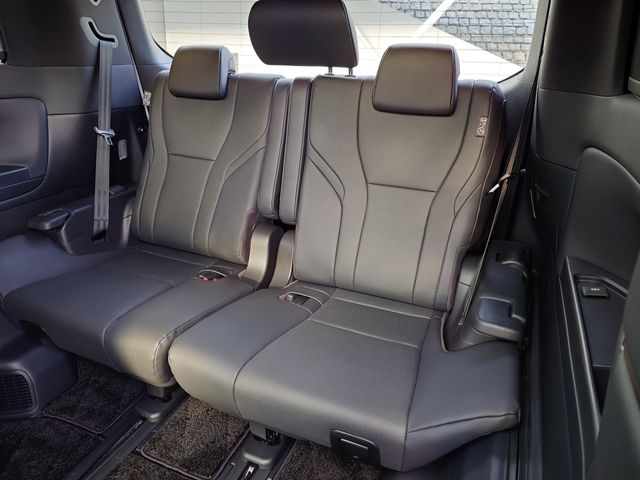 TOYOTA ALPHARD HYBRID 2023 Image 31