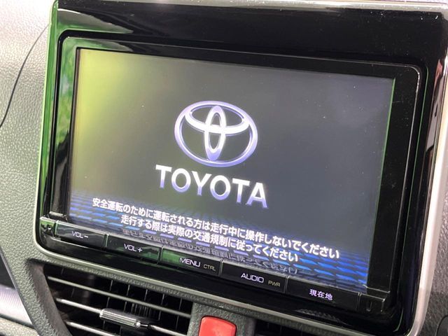 TOYOTA VOXY 2016 Image 31