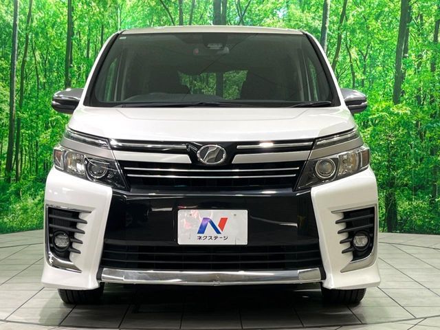 TOYOTA VOXY 2016 Image 31