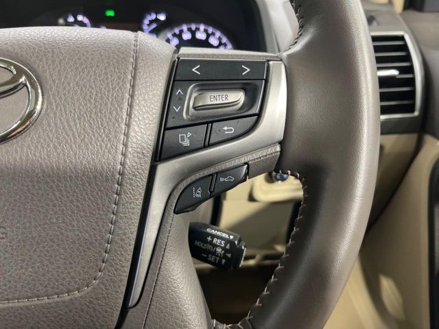 TOYOTA LANDCRUISER PRADO 2023 Image 31