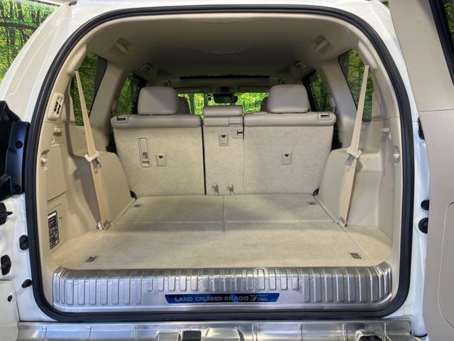 TOYOTA LANDCRUISER PRADO 2023 Image 31