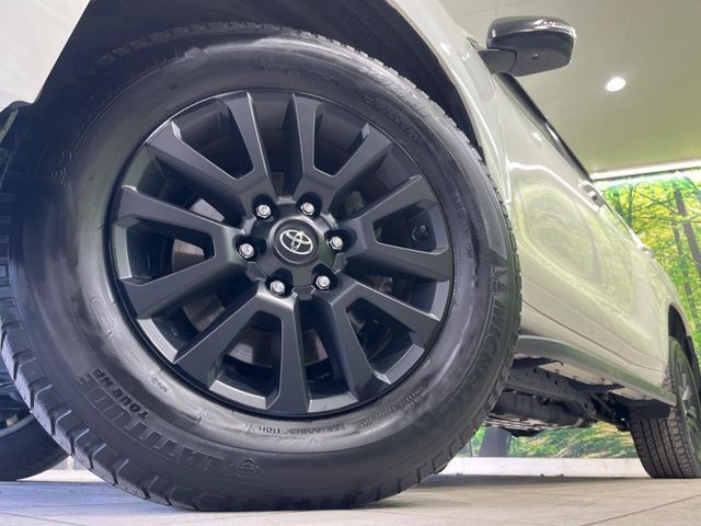 TOYOTA LANDCRUISER PRADO 2023 Image 31
