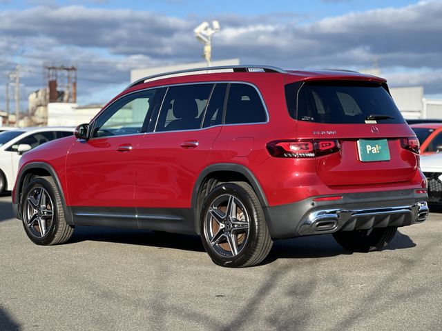 MERCEDES BENZ GLB 2024 Image 31