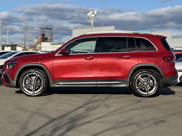 MERCEDES BENZ GLB 2024 Image 31