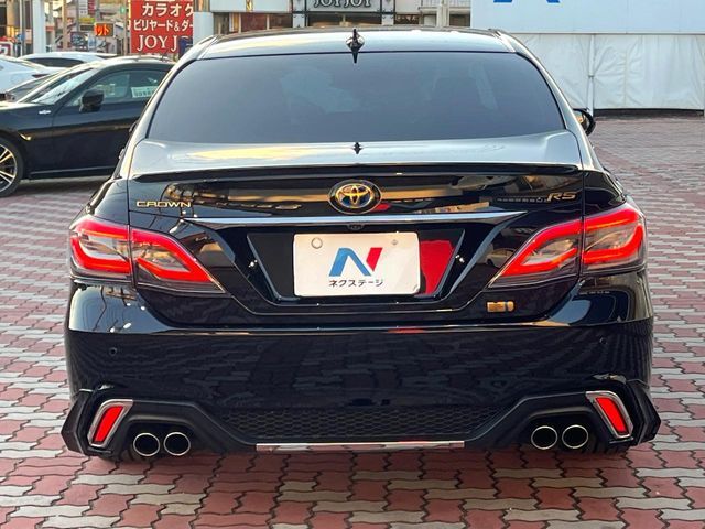 TOYOTA CROWN SEDAN HYBRID 2022 Image 31