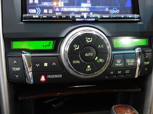 TOYOTA MARK X 2013 Image 31