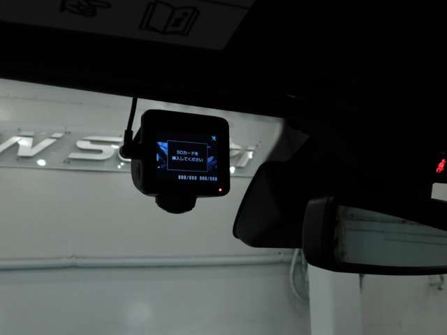 RENAULT LUTECIA 2020 Image 31