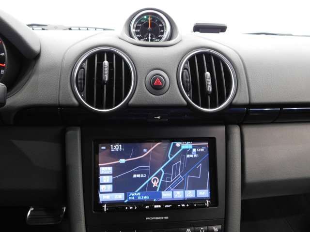 PORSCHE BOXSTER 2011 Image 31