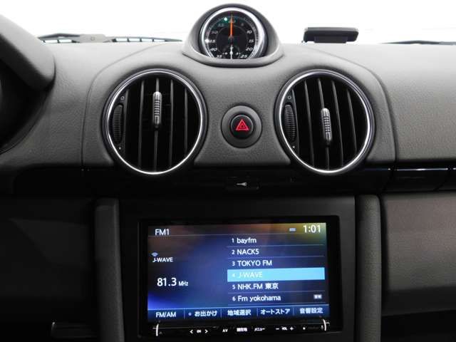 PORSCHE BOXSTER 2011 Image 31