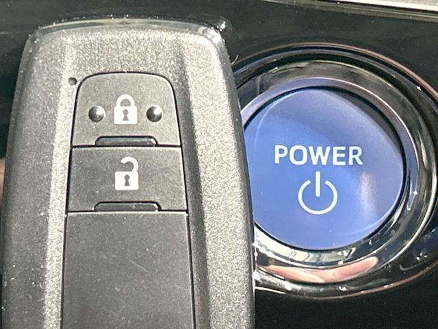 TOYOTA PRIUS 2017 Image 31