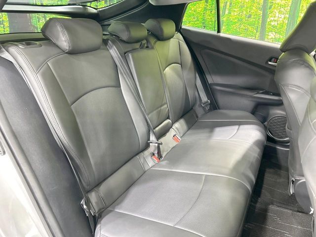 TOYOTA PRIUS 2017 Image 31