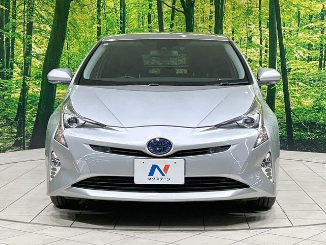 TOYOTA PRIUS 2017 Image 31