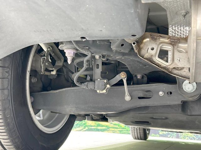 TOYOTA PRIUS 2017 Image 31