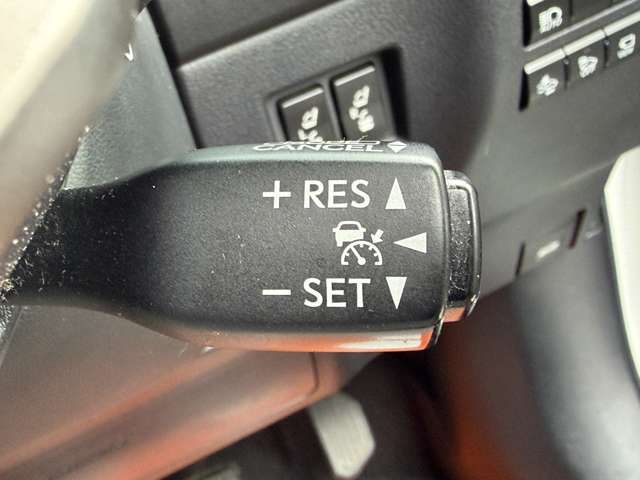 TOYOTA LEXUS NX300H 2015 Image 31