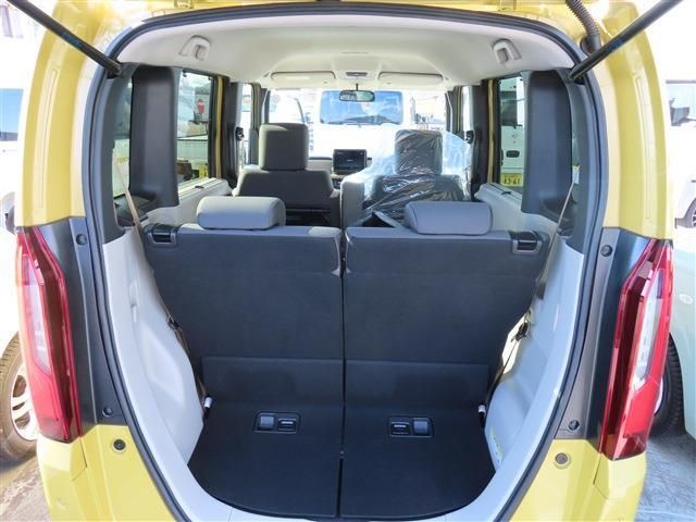 HONDA N BOX 2024 Image 31