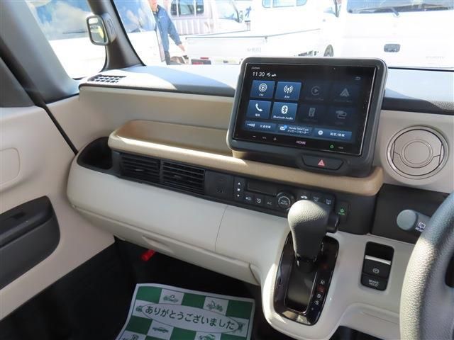 HONDA N BOX 2024 Image 31