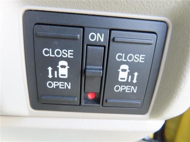 HONDA N BOX 2024 Image 31