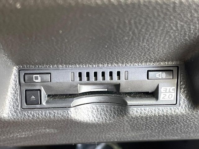 TOYOTA YARIS CROSS HYBRID 2021 Image 31