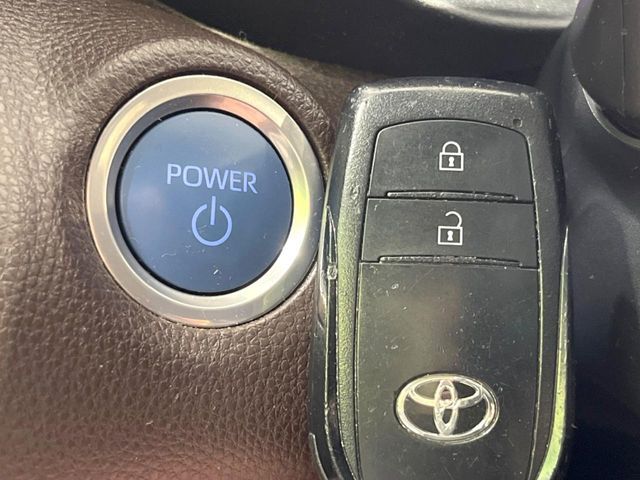 TOYOTA YARIS CROSS HYBRID 2021 Image 31