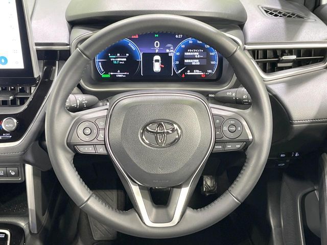 TOYOTA COROLLA CROSS HYBRID 2025 Image 31