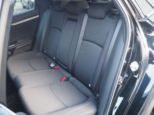 HONDA CIVIC HATCHBACK 2018 Image 31