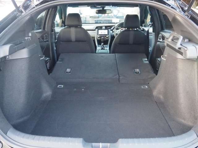 HONDA CIVIC HATCHBACK 2018 Image 31