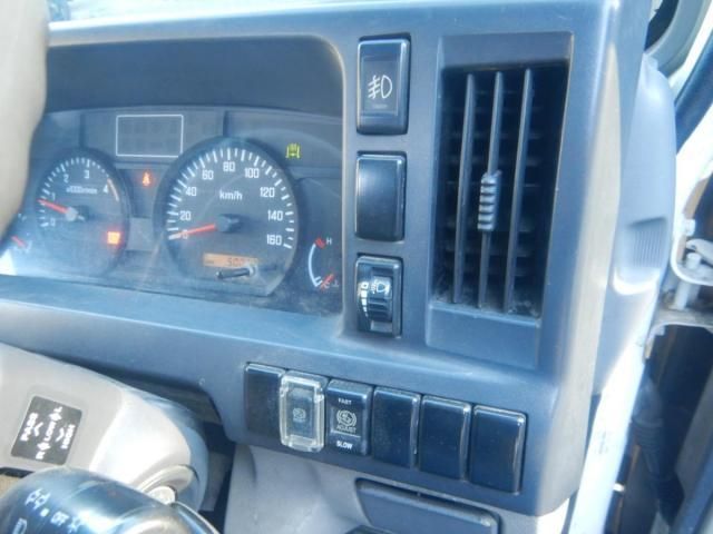 NISSAN DIESEL CONDOR 2012 Image 31