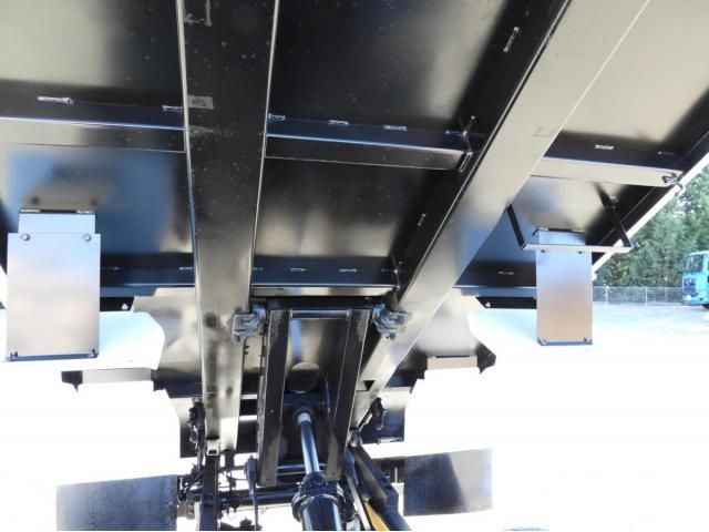 MITSUBISHI CANTER 2017 Image 31