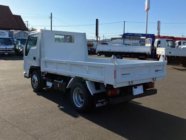 ISUZU ELF 2023 Image 31