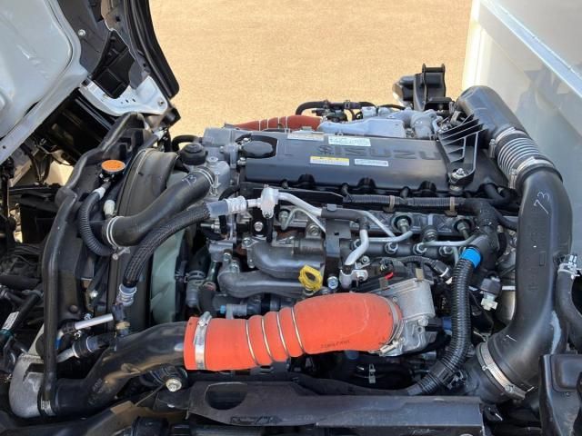 ISUZU ELF 2023 Image 31