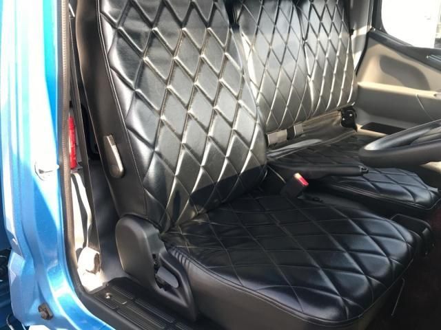 MITSUBISHI CANTER 2022 Image 31