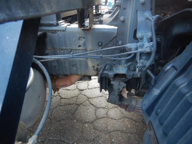 HINO RANGER 2004 Image 31