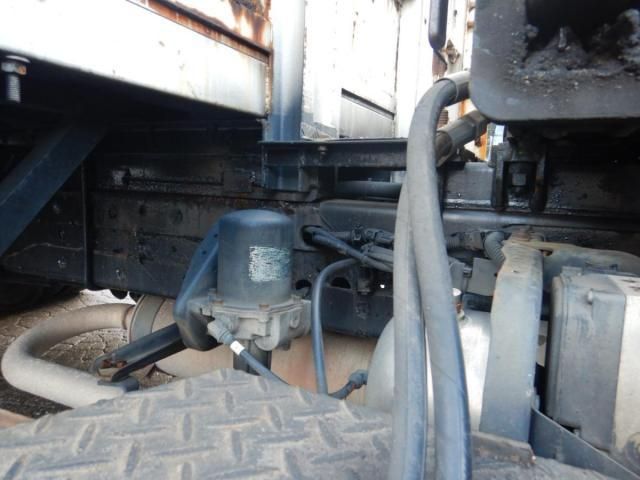 HINO RANGER 2004 Image 31