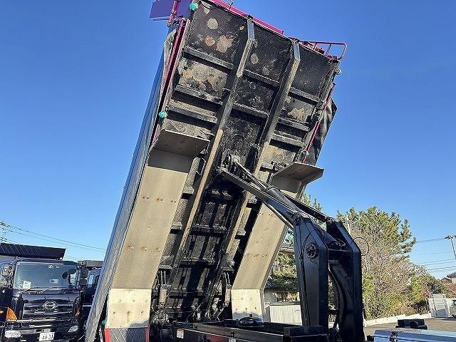 HINO PROFIA 2015 Image 31