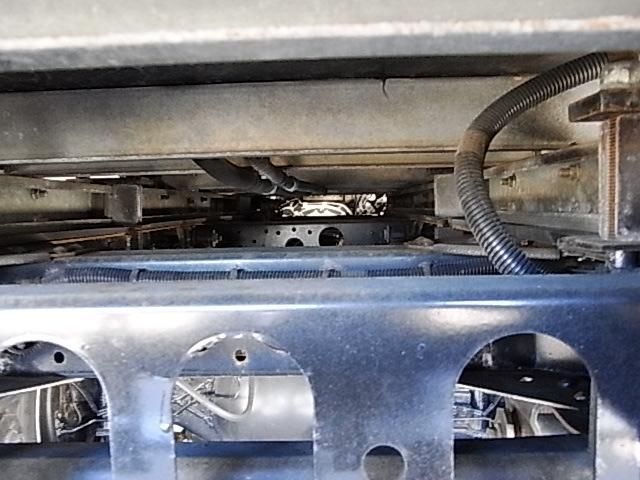 ISUZU ELF 2015 Image 31