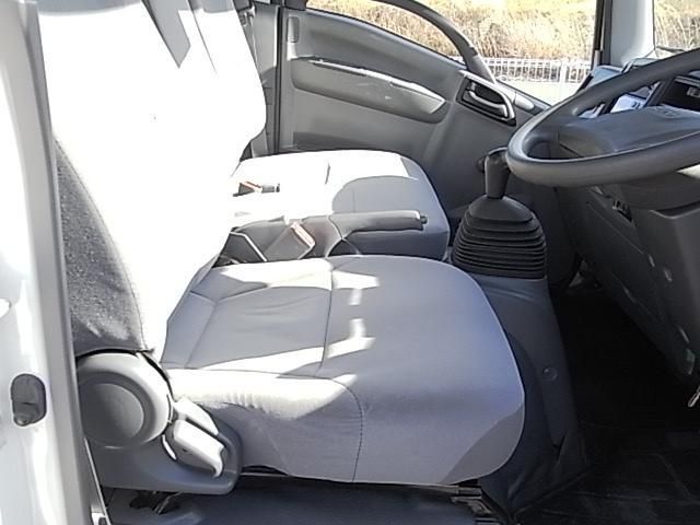 ISUZU ELF 2015 Image 31