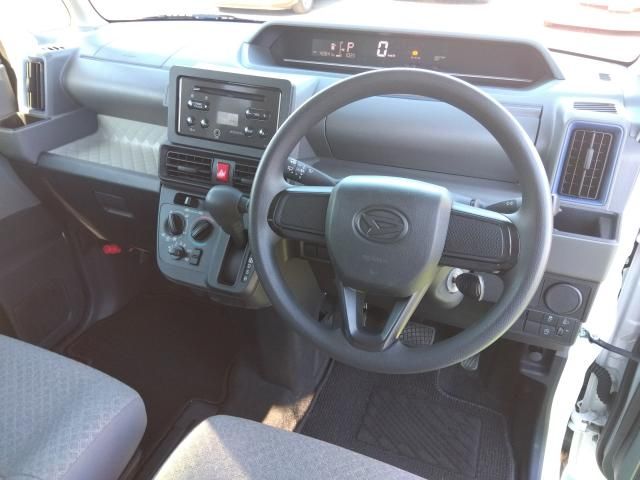 DAIHATSU TANTO 2019 Image 31