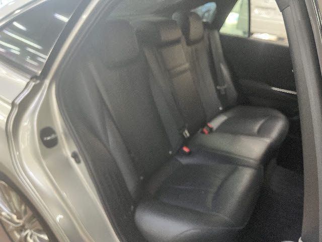 TOYOTA CROWN SEDAN HYBRID 2018 Image 31