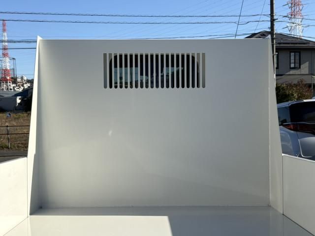 HINO DUTRO 2024 Image 31