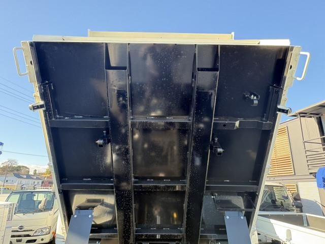 HINO DUTRO 2024 Image 31