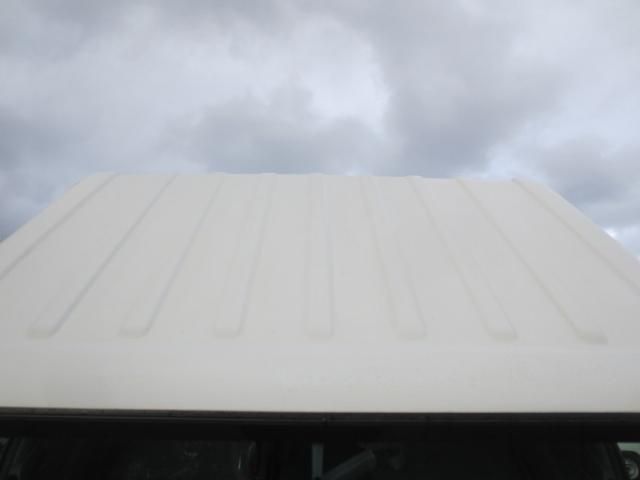 ISUZU ELF 2020 Image 31