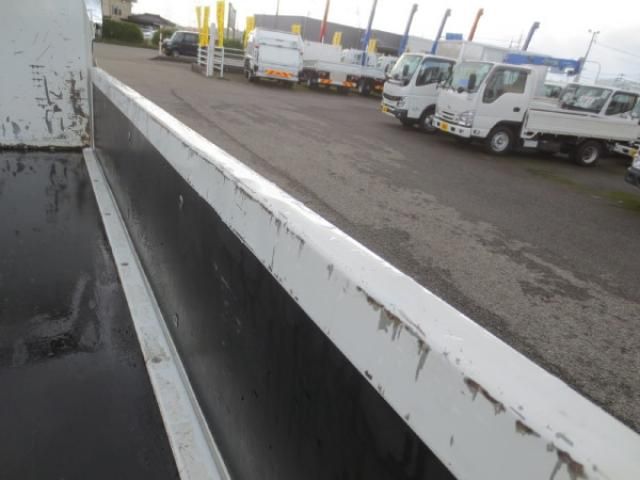 ISUZU ELF 2020 Image 31