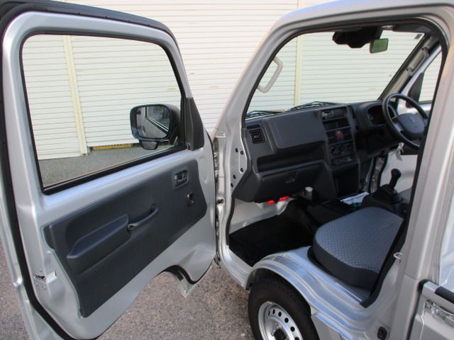 SUZUKI CARRY TRUCK 4WD 2024 Image 31