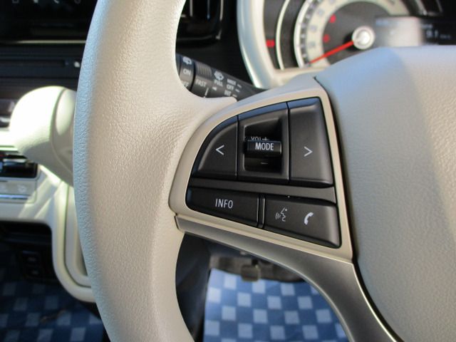 SUZUKI WAGON R SMILE 2024 Image 31