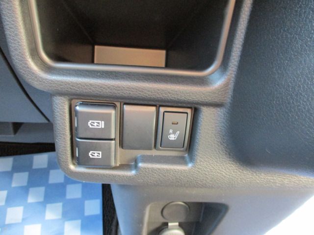 SUZUKI WAGON R SMILE 2024 Image 31