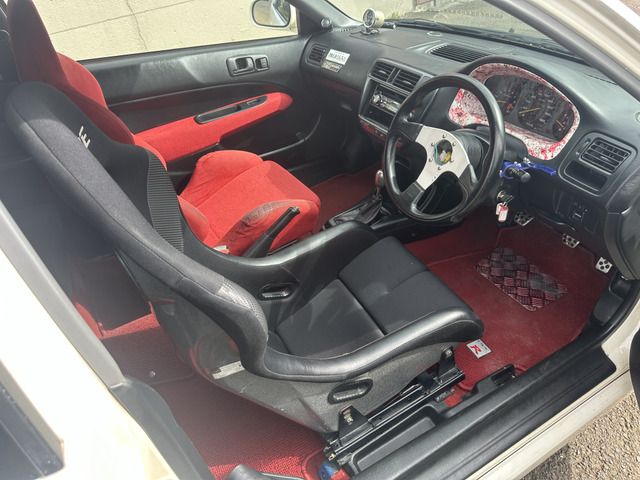 HONDA CIVIC HATCHBACK 2000 Image 31