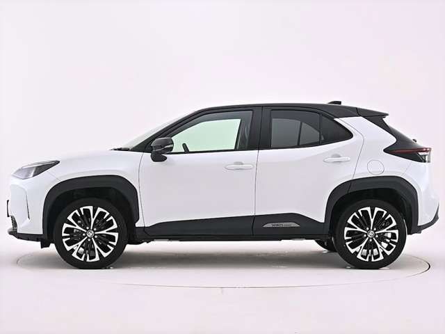 TOYOTA YARIS CROSS 2025 Image 31